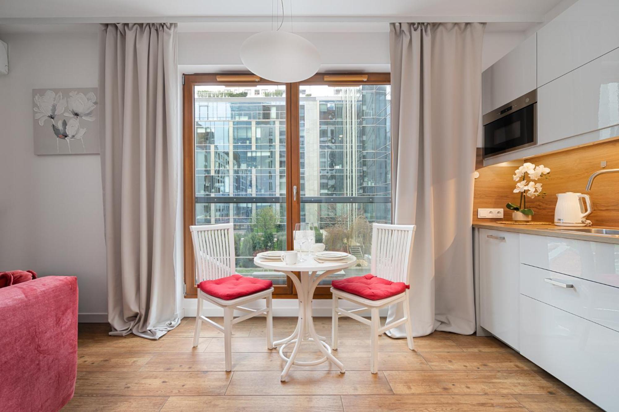 Golden Apartments Warsaw - Big Apartment In Luxury Building Near Metro Station-Grzybowska 85-5 エクステリア 写真